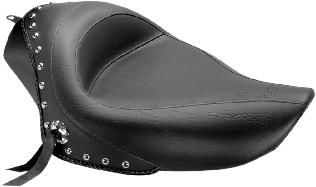 Studded Solo Seat - FXD '06-'17