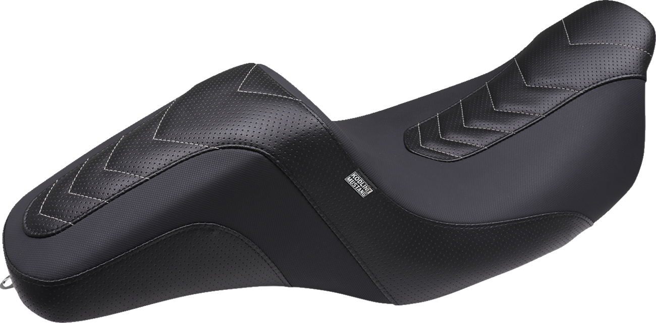Signature Series Squareback™ - Gripper Vinyl - Chevron - Gunmetal Stitch - FL '08-'24