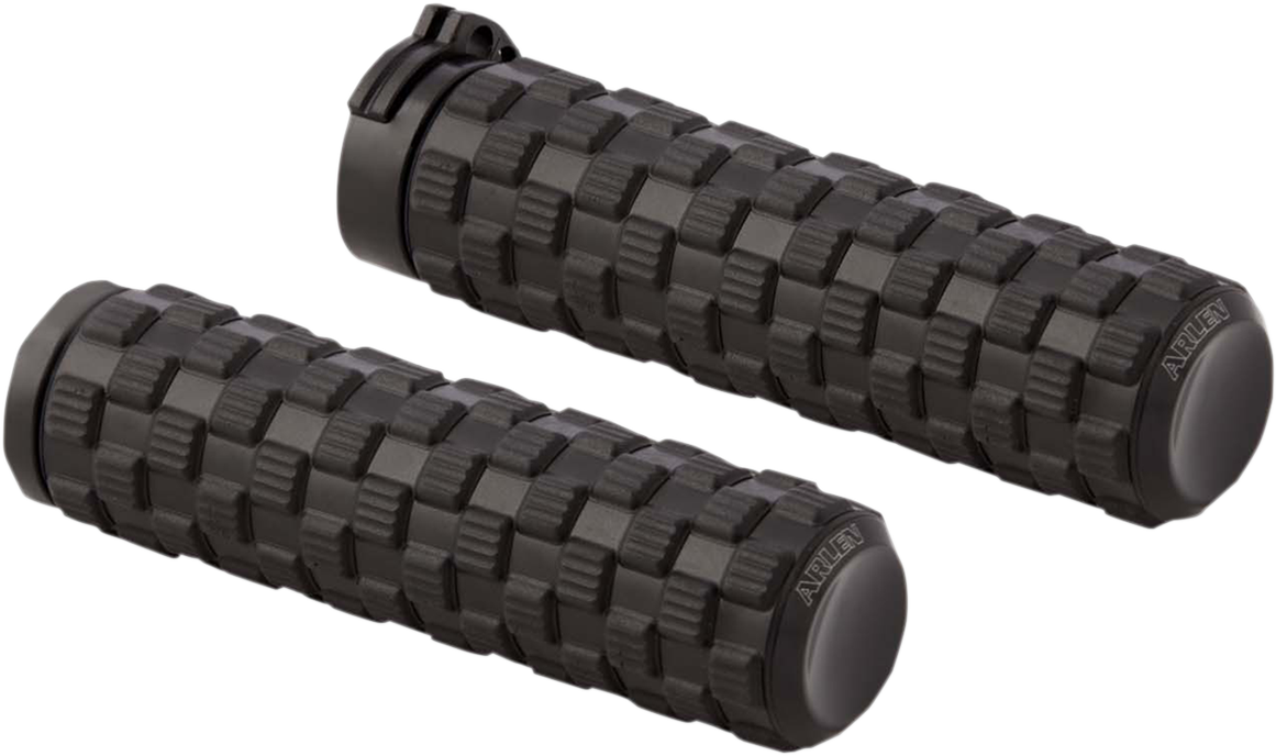 Air Trax Grips - Cable - Chrome